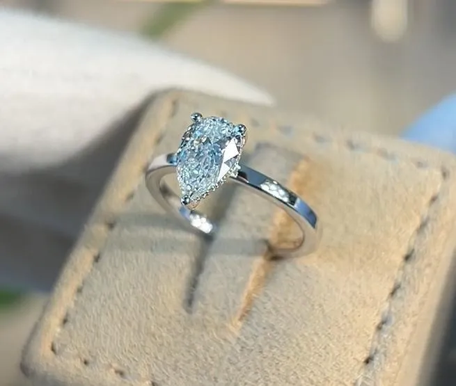 solitaire pear