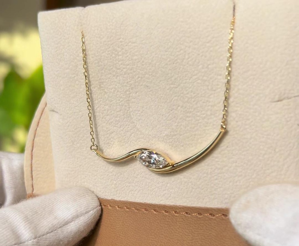 Ali zeinddine Marquise necklace lab