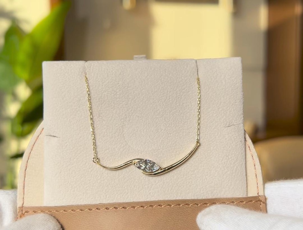 Ali zeinddine Marquise necklace lab