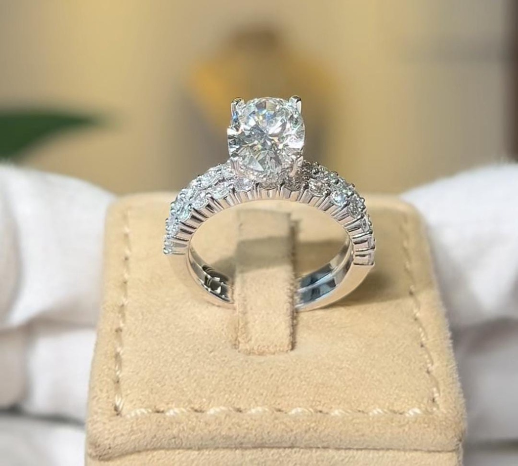 Mostafa Farhat-3ct lab diamond solitaire and alliance