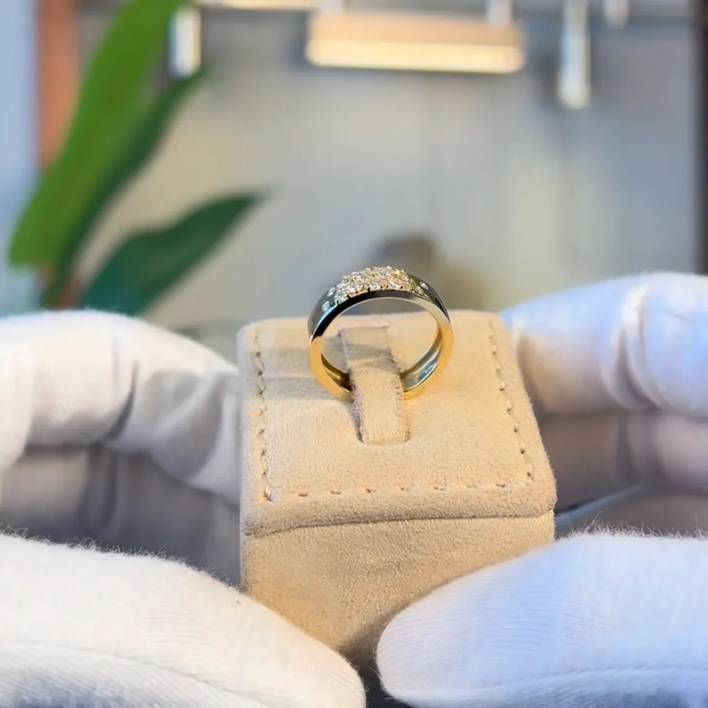 natural diamonds Ring