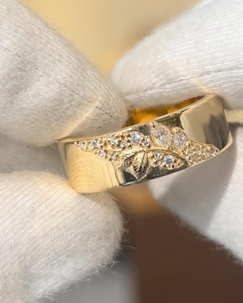 Iman Jaber-yellow gold and diamond ring