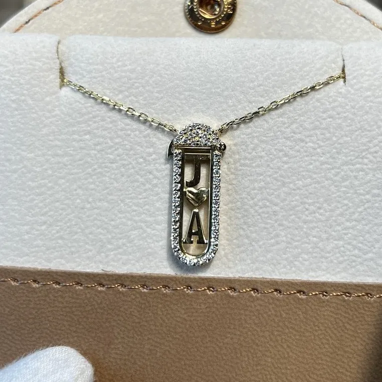 letter interchangeable pendant