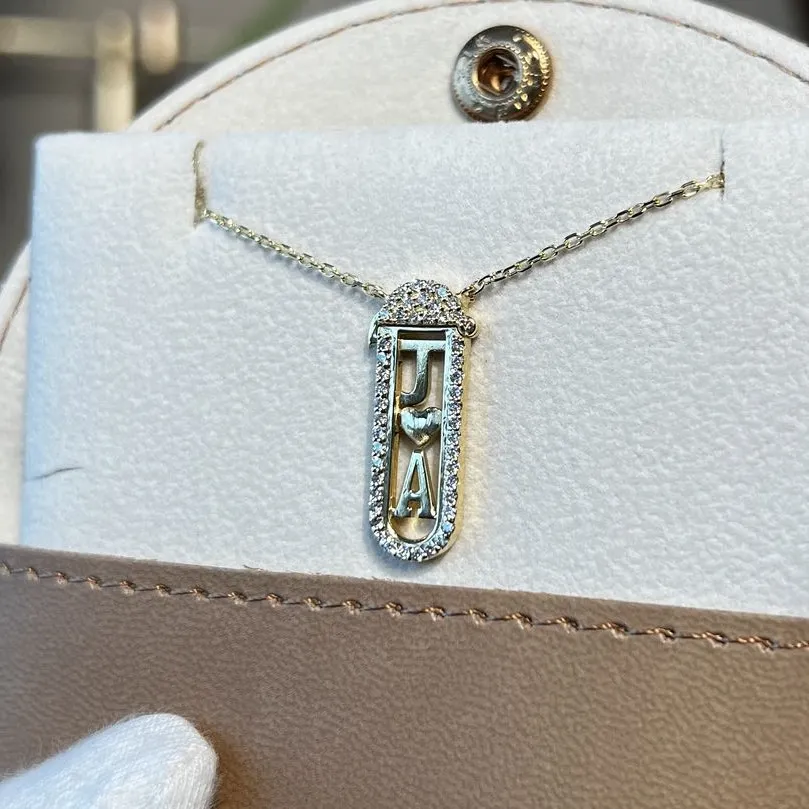 letter interchangeable pendant
