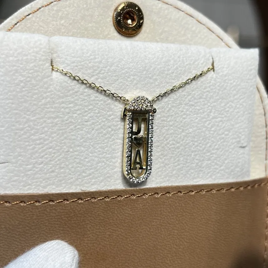 letter interchangeable pendant