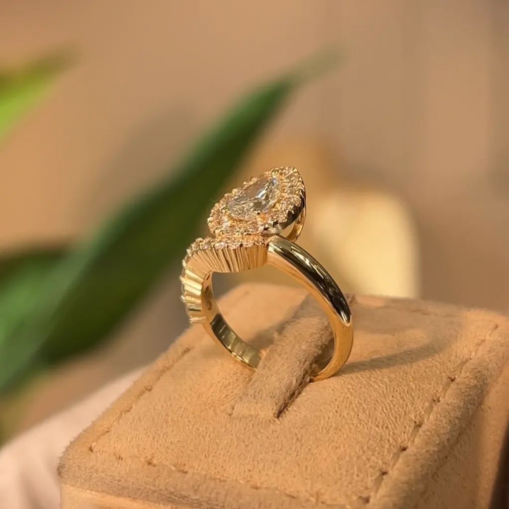 Sabrewing Ring