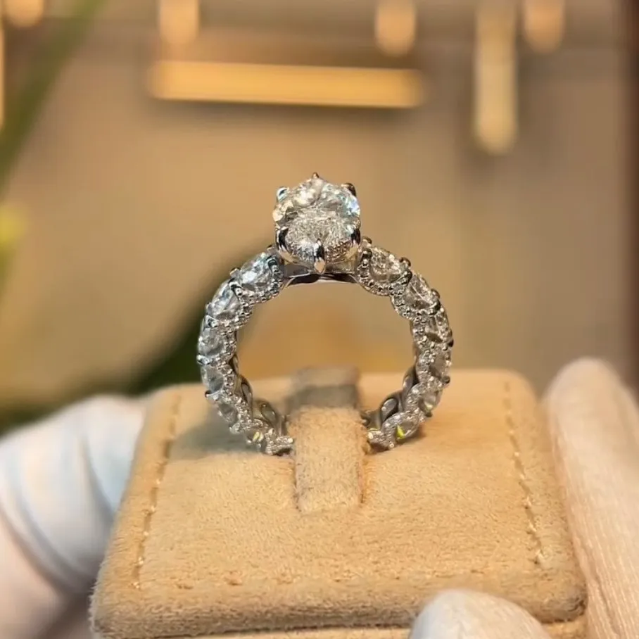 Razorbill Ring