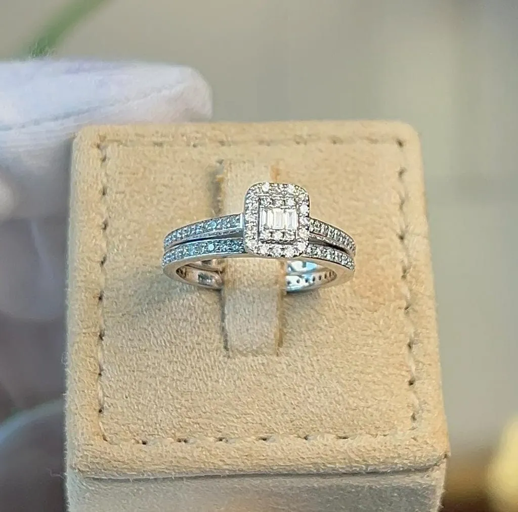 Regent Finch Ring