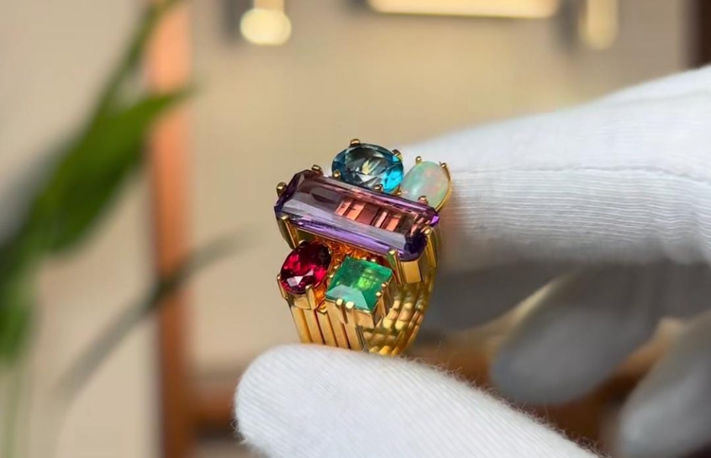 Fatma Musa Natural stones rings set