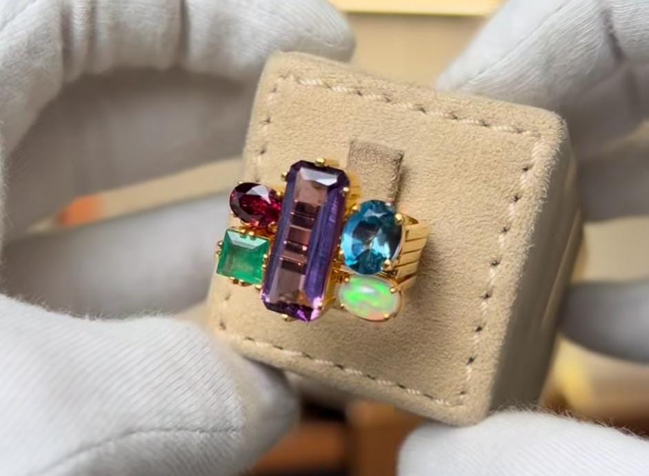 Fatma Musa Natural stones rings set