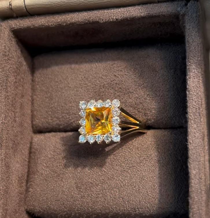 Citrine & Diamond Ring