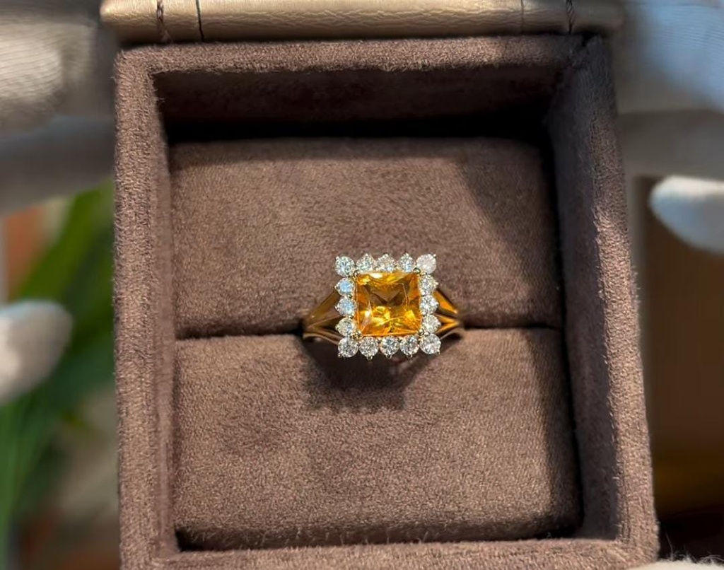 Citrine & Diamond Ring
