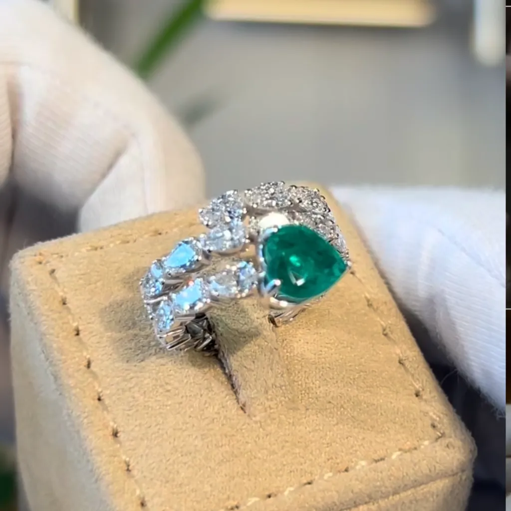 The Touraco Ring