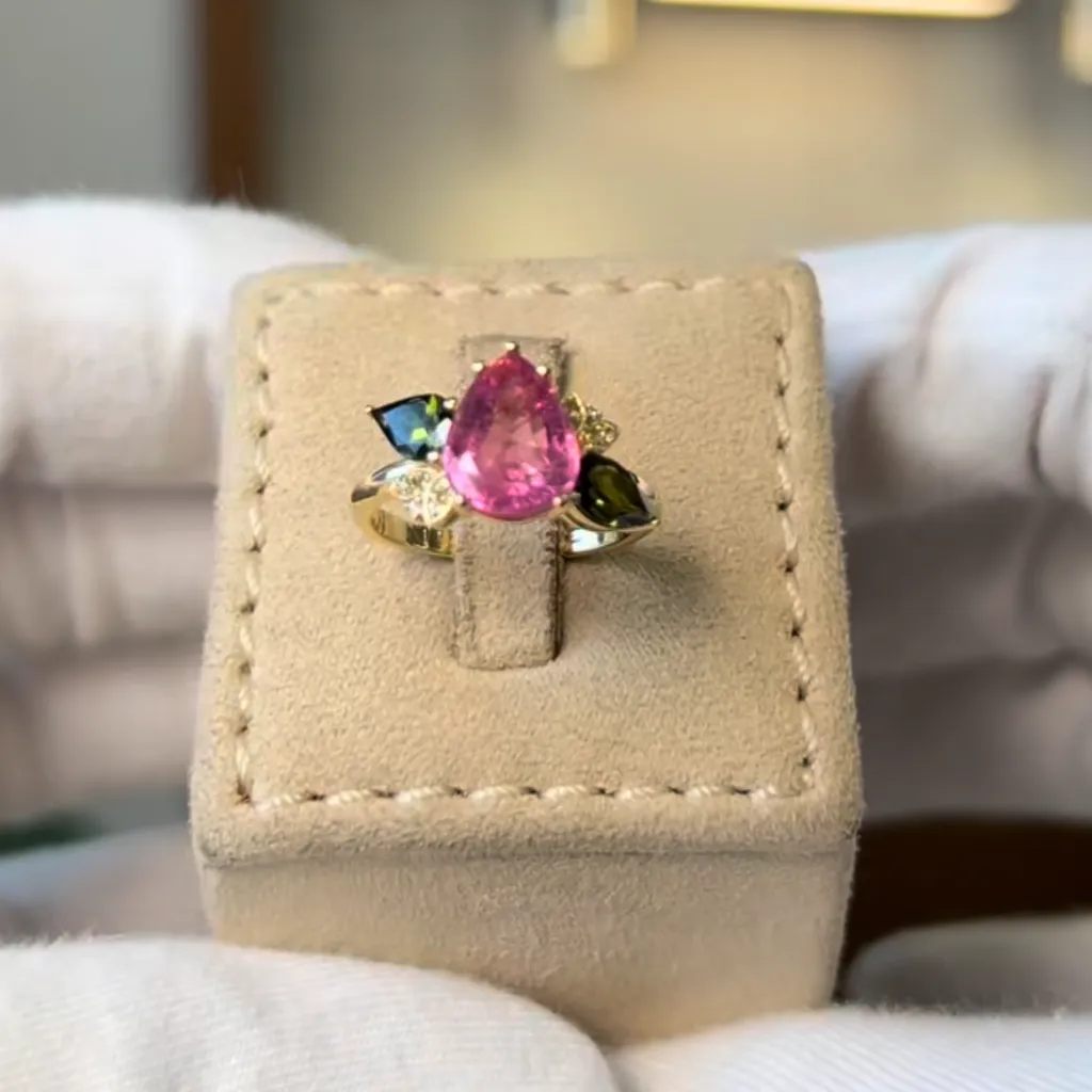 The Natural Cluster Ring