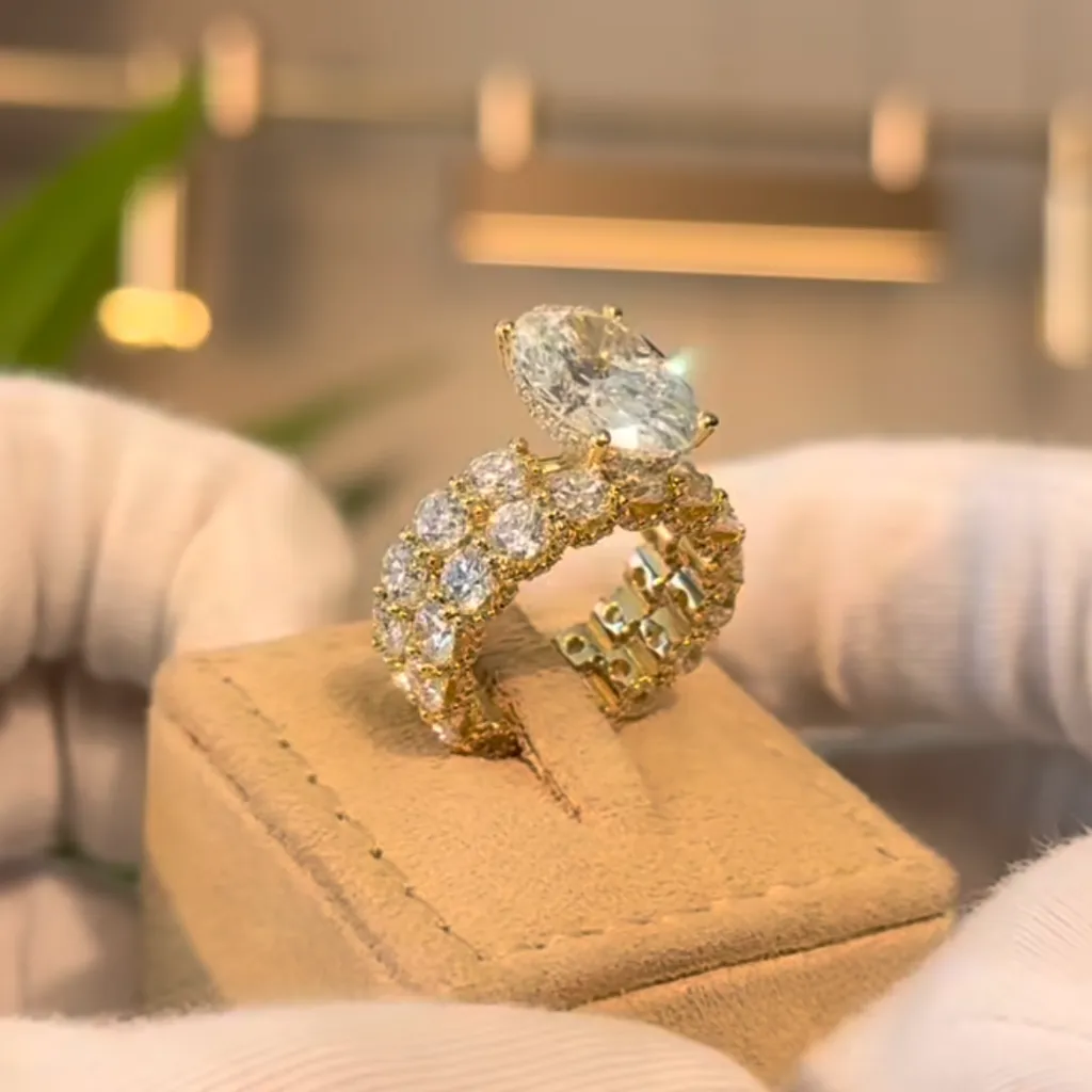 The Argus Ring