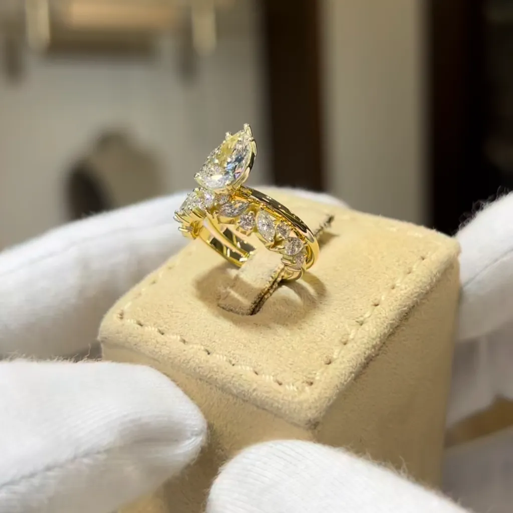 The Pear Charm Engagement Ring Set