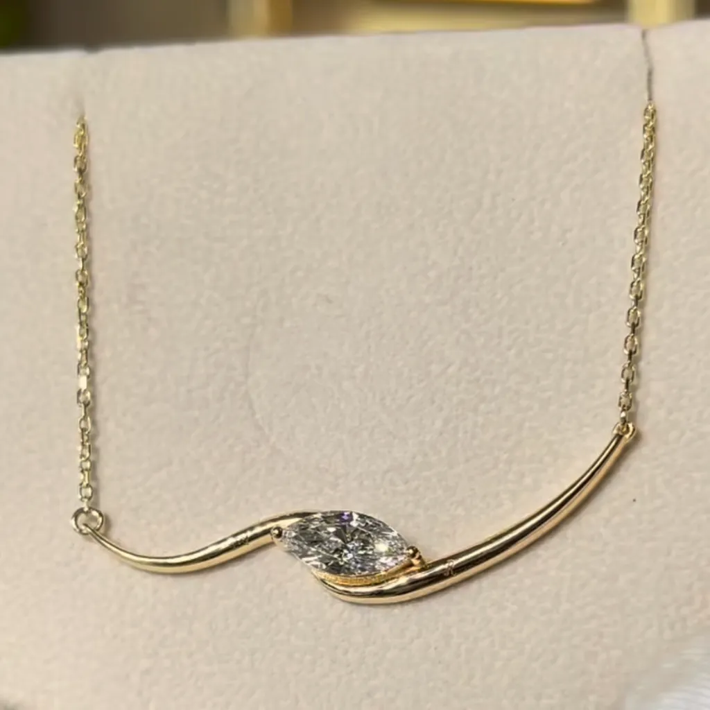 The Marquise Curve Necklace